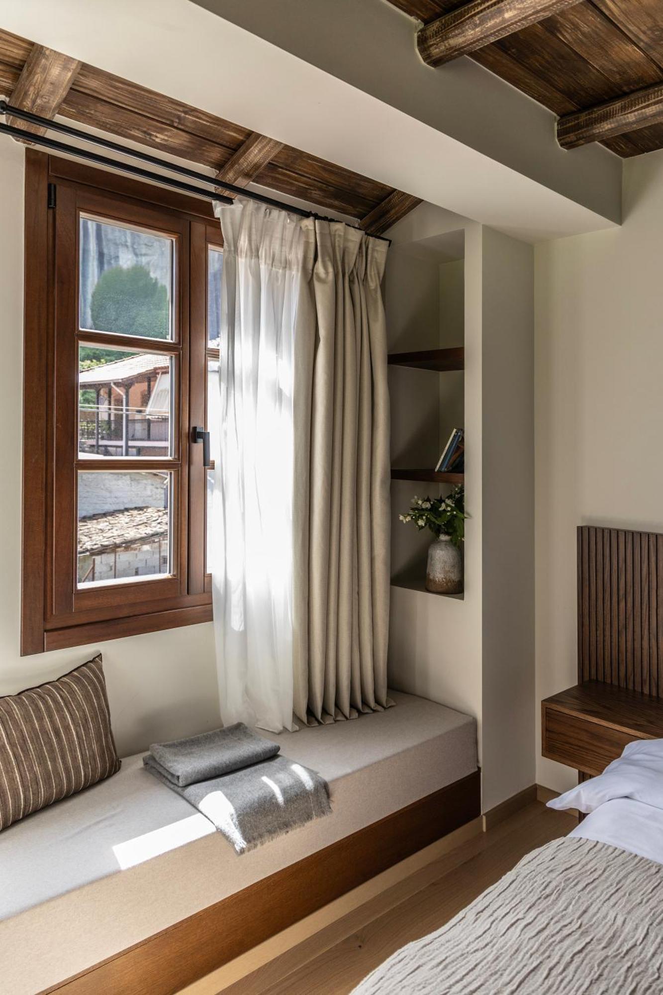 Mones Hotel Kastraki  Exterior photo